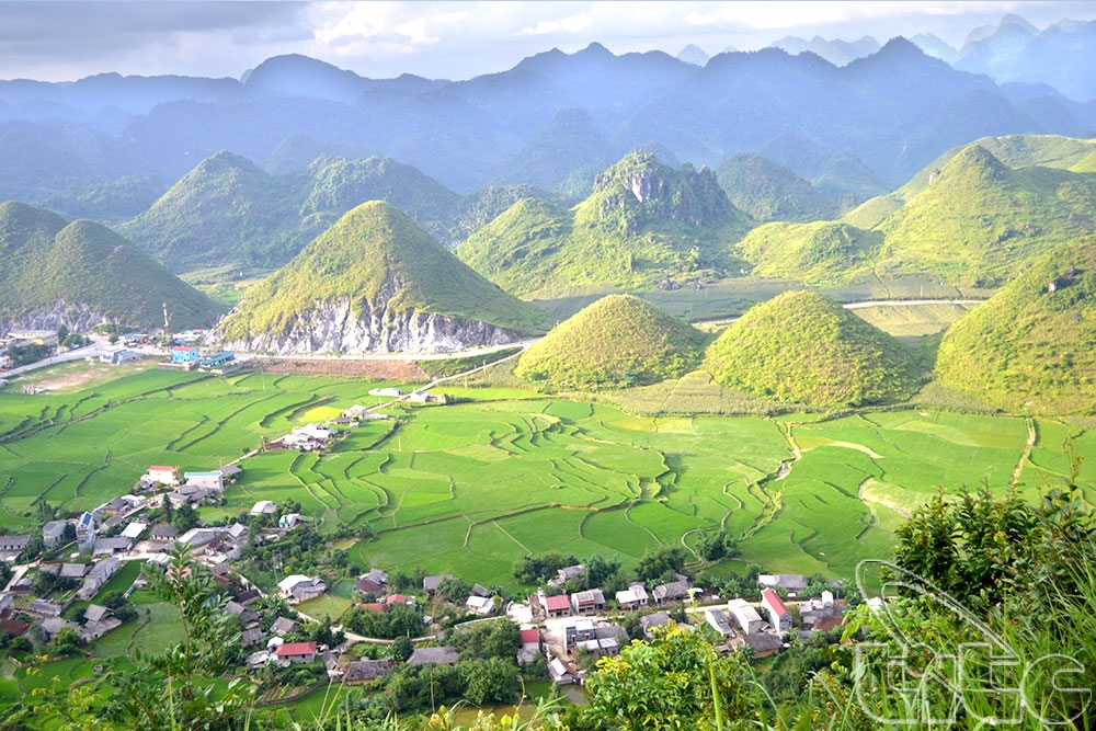 HÀ GIANG - CAO NGUYÊN ĐÁ ĐỒNG VĂN