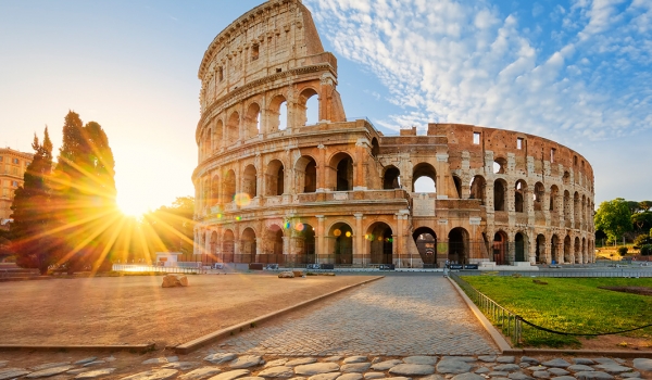 Đến trời Âu thăm đấu trường La Mã 2.000 năm tuổi